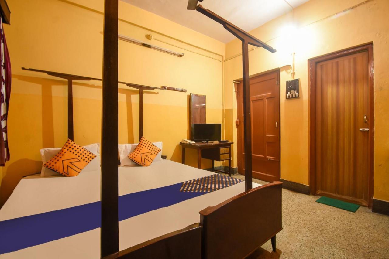 สปอต ออน 74944 โฮเทล วิชายา Hotel คัทตัค ภายนอก รูปภาพ